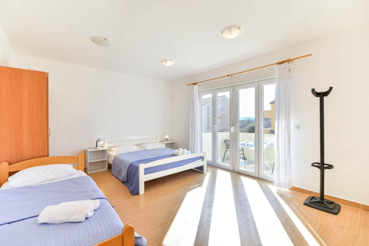 Apartments Adria Turanj Exterior photo