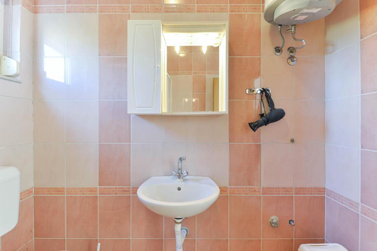 Apartments Adria Turanj Exterior photo