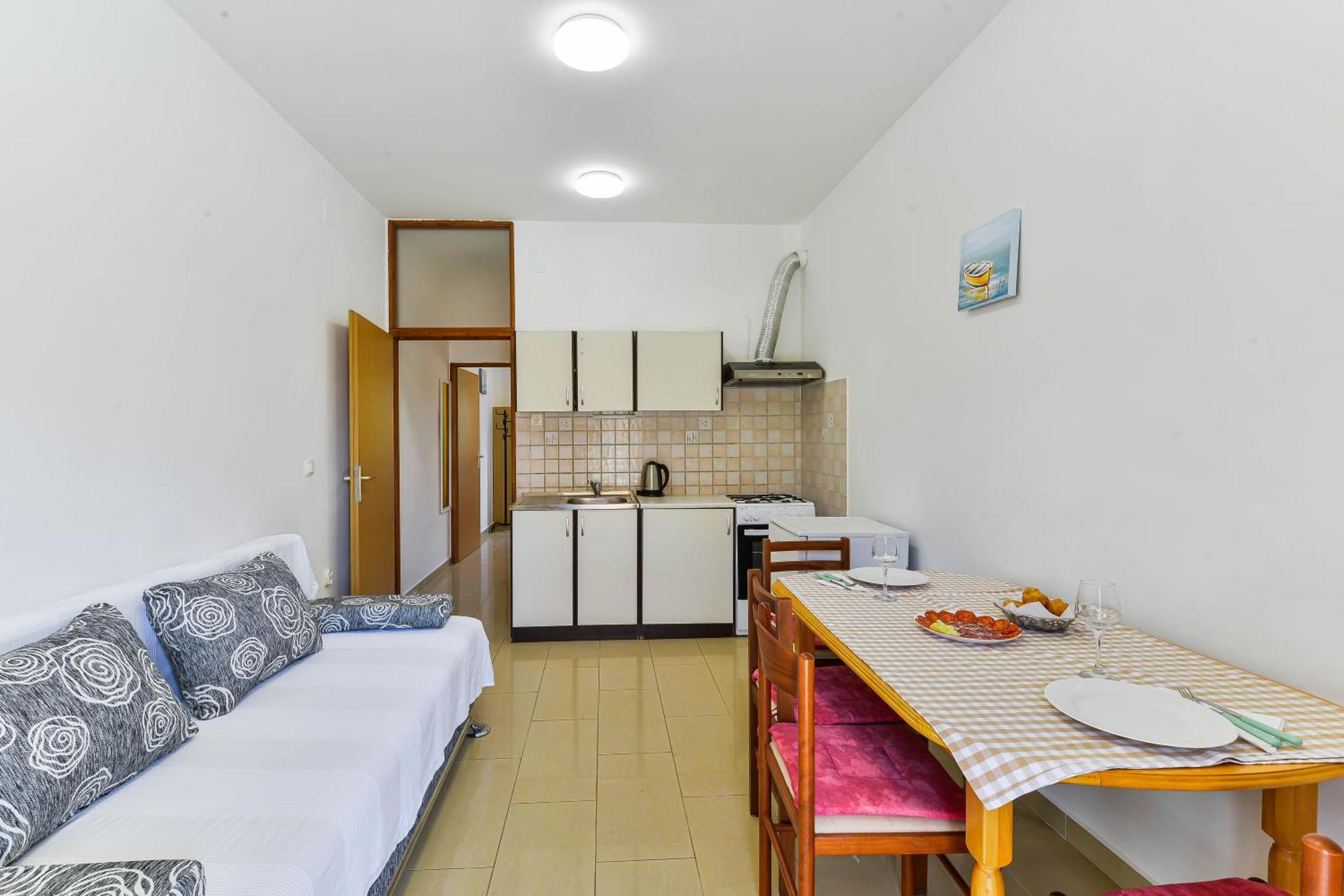 Apartments Adria Turanj Exterior photo