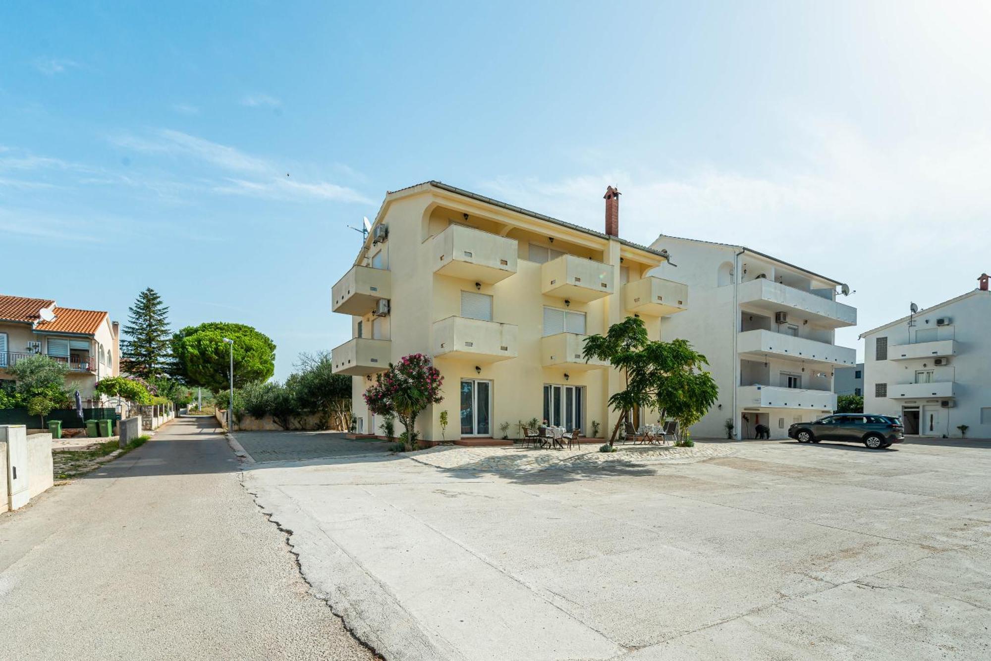Apartments Adria Turanj Exterior photo