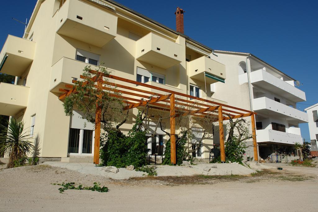Apartments Adria Turanj Exterior photo